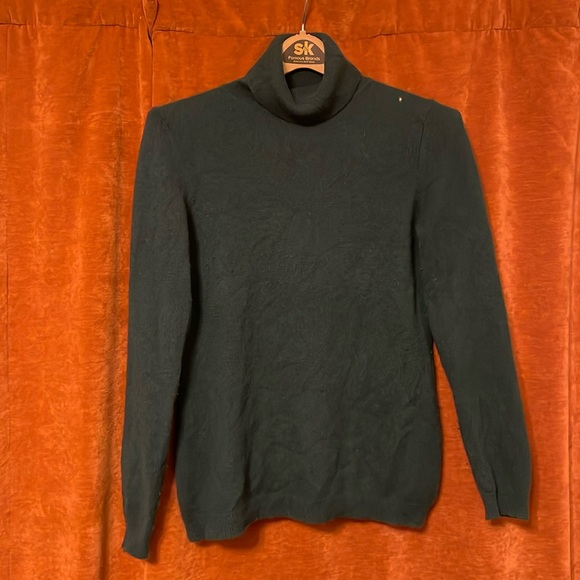 100% Cashmere Charter Club Luxury Forest Green Turtleneck Sweater. Lightly worn. - Picture 1 of 5